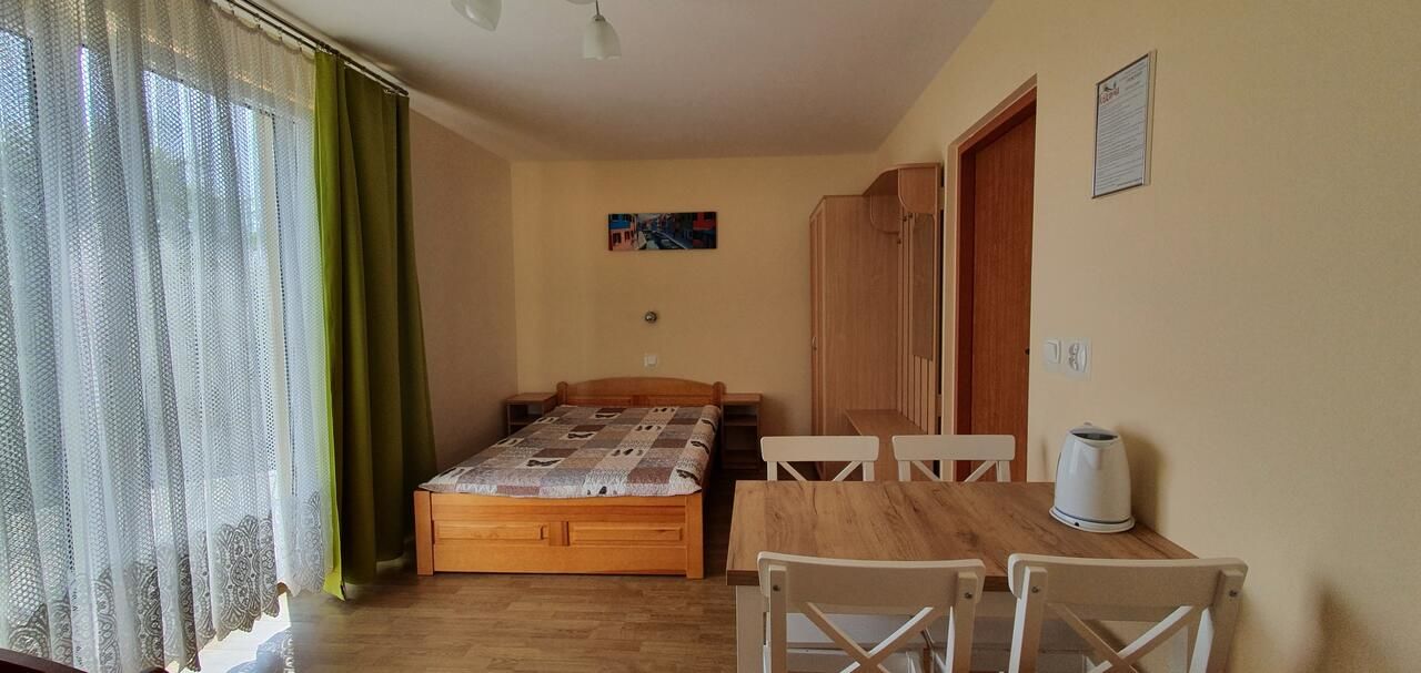 Отели типа «постель и завтрак» Toskania Pokoje Goscinne Карвия-16